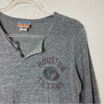 JUNK FOOD Vintage Feel Houston Texans Gray Henley Shirt Size L Photo 1