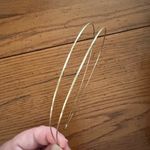Thin gold double wire headband Photo 1