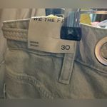 Free People NWT  We The Free Moxie Barrel Shorts - bleached snow - 30 Photo 9