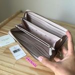 Kate Spade Wallet Photo 3