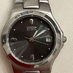 Citizen Eco-Drive Ladies Watch Black Dial WR100 Date Window Stainless Bracelet Photo 3