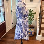 3J Workshop EUC Embroidered and Scalloped Floral Button Photo 3