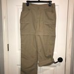 The North Face women’s pants, capris, shorts all 3 in 1 size 6 hiking outdoor Photo 3