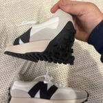New Balance 327 Photo 2