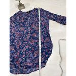 Nine West jeans boho blue flower top size medium Photo 4