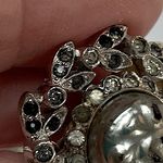 Vintage Mazer clip on earrings with textured center stone jeweled leaf border Silver Photo 9