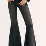 We The Free People Irreplaceable Flare Stretch Jeans Button Fly Women’s Size 26 Photo 0