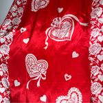 Vena Rectangle Silk Scarf Heart And Roses Red And White Rolled Edges‎ Photo 3