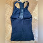 Koral high neck jacquard hip length workout tank with built in bra XS EUC Photo 3