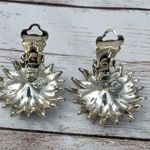 Vintage Weiss Clip On Earrings Cream with Aurora Borealis Center Photo 5