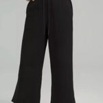Lululemon  Loungeful High-Rise Wide-Leg Cropped Sweatpants Black Photo 0