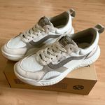 Vans  UltraRange Neo VR3 Shoe Women 9.5 US Mens 8.0US Photo 3