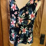 Naïf bright sleeveless floral belly top Blue Size M Photo 6