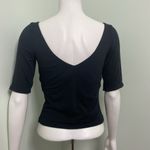 Lululemon  ribbed black top size 10 Photo 4