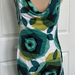 La Belle Women's Sleeveless Cowl Photo 0