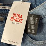 Celebrity Pink JRS SZ 17/33 Jean Shorts Distressed Ultra Hi-Rise Frayed Zip-Fly Photo 7