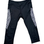 Orangetheory  Fitness‎ Women’s Splat Capri size M Photo 0