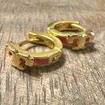 Tory Burch New  Serif-T ENAMEL HUGGIE EARRING; Gold & Pink on TB Earring Card Photo 2