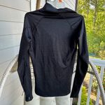 Under Armour  light pullover Photo 1