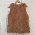 Forever 21  NWT faux fur soft pink vest. Photo 8