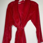 kim rogers  Soft Red Robe‎ Photo 1