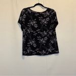 Briggs New York  Women’s Floral Black Top 1X Photo 1
