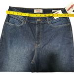 Wrangler  Women’s NWT Flare/Bootcut Jeans Dark Wash Size 10 (30x32) Stretch Photo 4