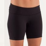 Lululemon Velo Vixen Shorts Black Size 10 Photo 4