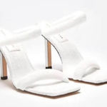 Good American NIB WHITE TERRY SLIP ON SANDALS Photo 0