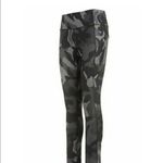 Athleta NWOT  Camo Contender 7/8 Legging Sz Xs Photo 1