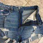 Abercrombie & Fitch  High Rise The Mom Short Size 27 Photo 4