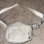 Lululemon  Athletica Silver Belt Bag Photo 0