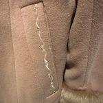 Dolce Collection Faux Fur Trim Coat Women’s dress Coat Embroidered Size Medium Tan Photo 5