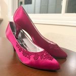 Vintage Notorious by Chandlers Ruby Red Pumps Heels Dressy Shoes Size 8.5 Photo 1