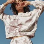 Varley  Erwin Crew Sweatshirt Tie-Dye Relaxed Athleisure Oversized Size L Large Photo 0