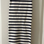 Edikted  Maxi Dress Knit Back Slit Photo 0