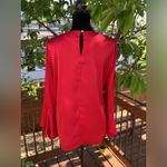 Tahari Dressy elegant blouse🌹🌹 Photo 3