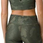 prAna Electa Shorts Women's Size Small Green Camo Print Pockets Biker Shorts Photo 1