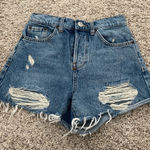 BDG size 25 high-waisted distressed denim shorts #distresseddenim Photo 0