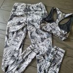 Zelos  activewear outfit leggings and top bra size xs Photo 3