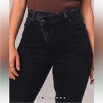 Abercrombie & Fitch Ultra High Rise 90s Slim Straight Jean Crossover 29/8 Black Photo 1