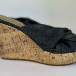 Dana Buchman  Women’s 7M Garrett Blue corked wedge. Preloved. Photo 2