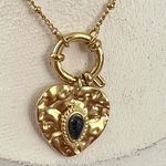 18K Gold Plated womens jewelry Heart holder Necklace Black Stone stainless steel Photo 1