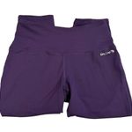 Baleaf  Women’s Purple Capri Leggings Sz M Photo 2