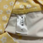 Yellow Daisy Biker Shorts Size L Photo 2