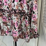 Jane and Delancey Jane and Delancey Floral Ruffle Trim Tiered High Low Tunic Blouse Pink Black Photo 6