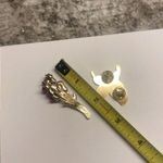 Hummingbird Lot Of 2 Brooch Pins Vintage - Modern Gold Tone Rose Flower Bouquet, Photo 6