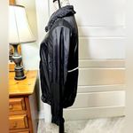 Fabletics  Ziva Quarter-Zip Windbreaker Jacket — Size M💛 Photo 9