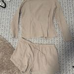 Amazon  Set Two-Piece Photo 0