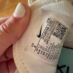 Nike Air Max 270 Shoes Photo 4